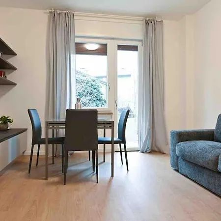 -free Parking & Wifi- 10 Minuti Dal Centro Apartman *