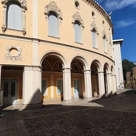 -free Parking & Wifi- 10 Minuti Dal Centro *